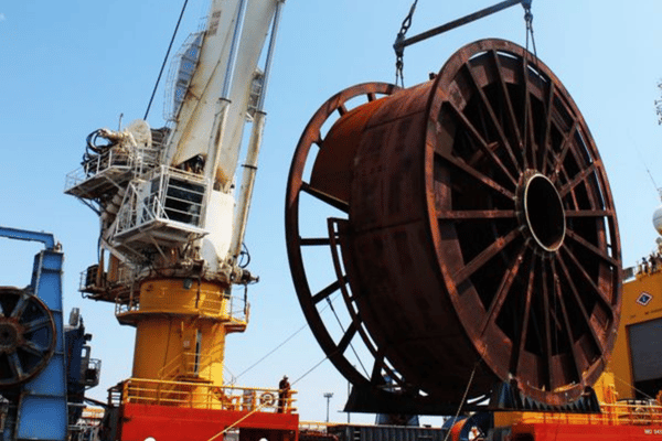 Heavy Lift & Specialized Equipment